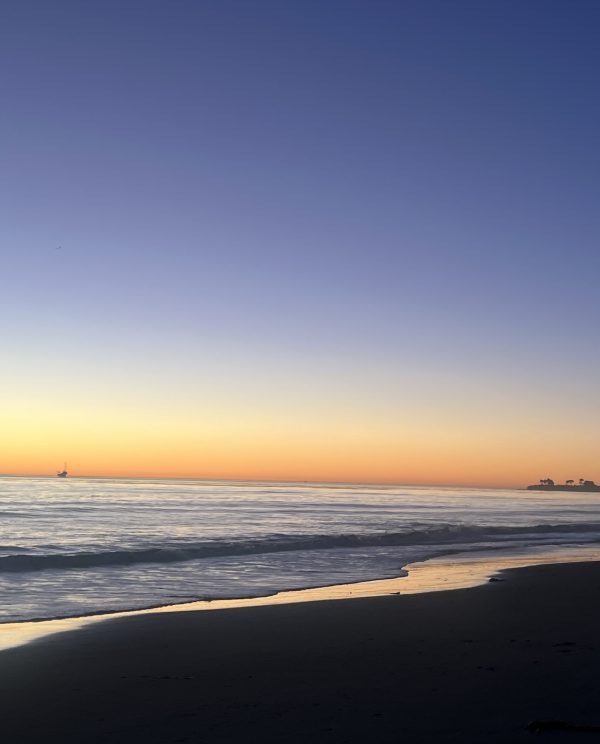 Del Playa, Isla Vista, CA Sweatshirt - Image 3