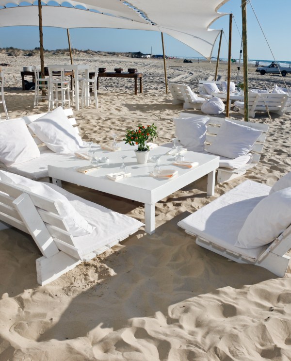 Del Playa, Isla Vista, CA Sweatshirt - Image 5